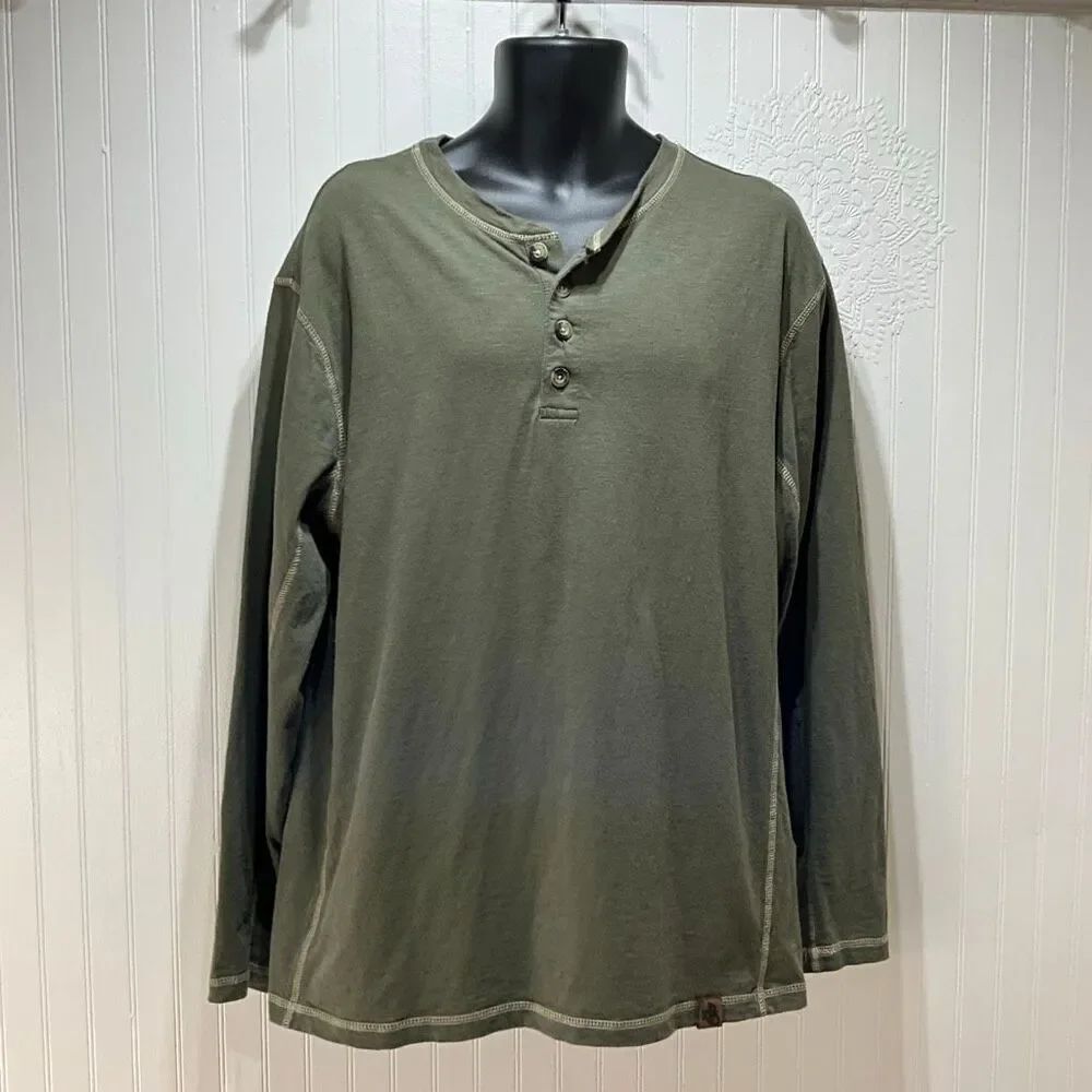 LEGENDARY WHITETAILS Long Sleeve Henley Shirt XL